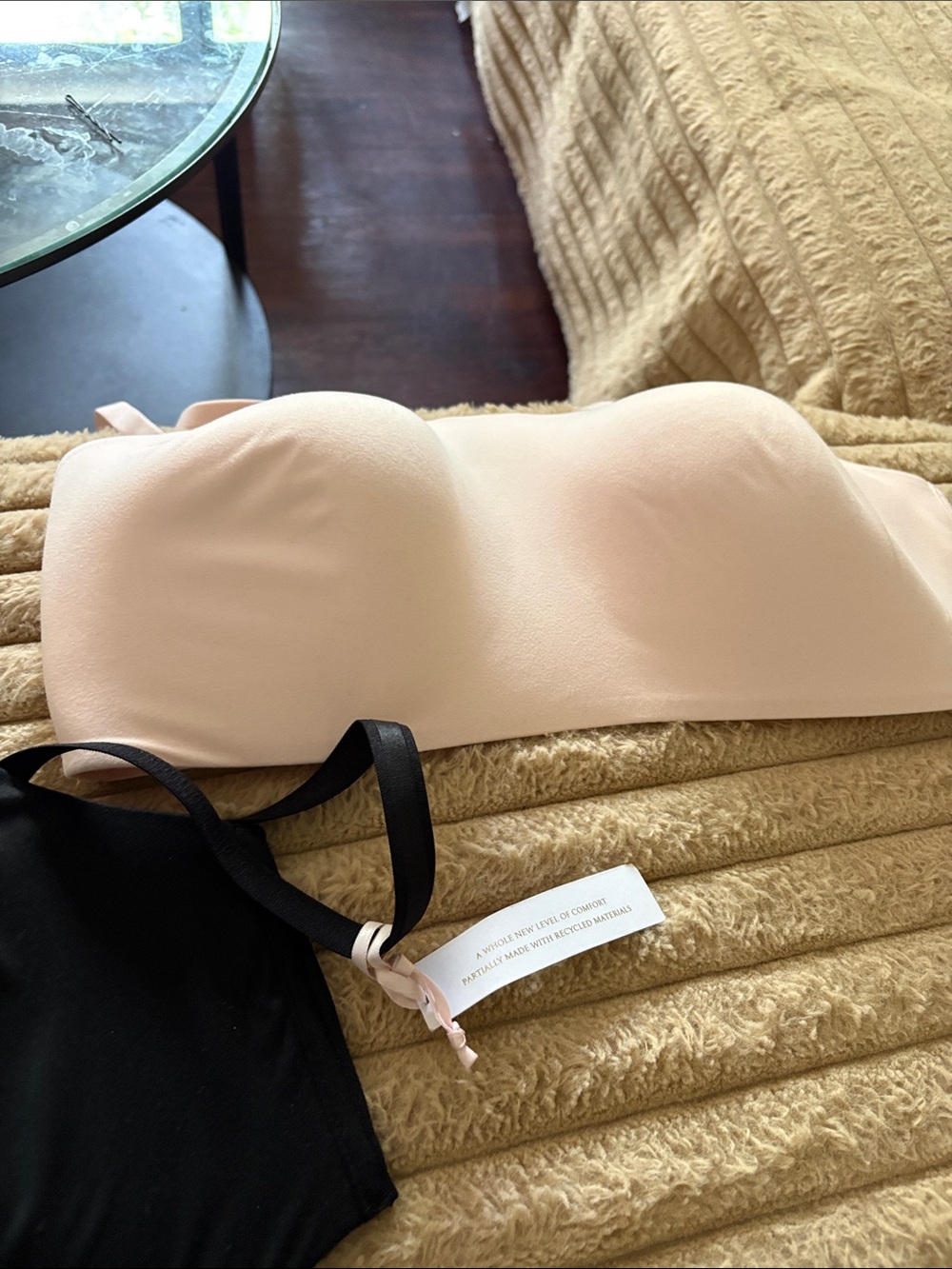 VS . - Picture 2 of 4